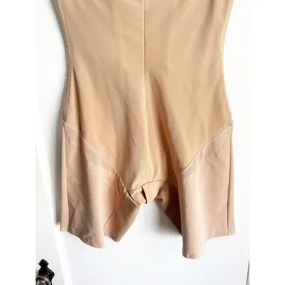 Honeylove Super Power Shorts Compression Shapewear Boning Slimming Smooth M NWOT